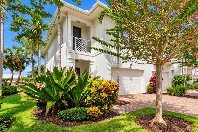2133 WELLS Place, Palm Beach Gardens FL 33418