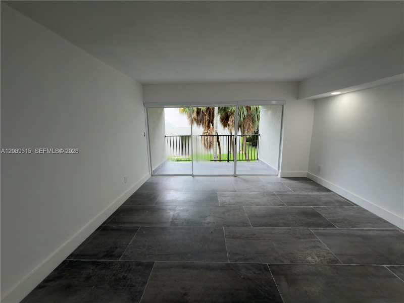 230 NW 87th Ave # I208, Miami FL 33172