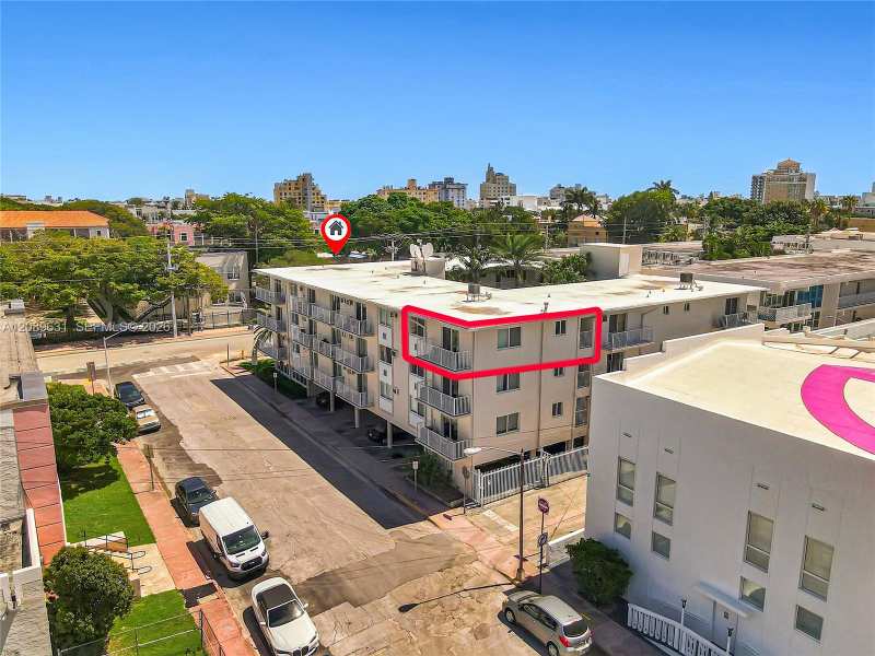 1420 Pennsylvania Ave # 403, Miami Beach FL 33139