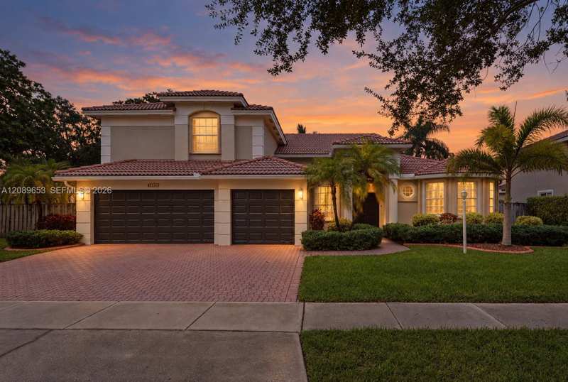 13875 NW 20th St, Pembroke Pines FL 33028