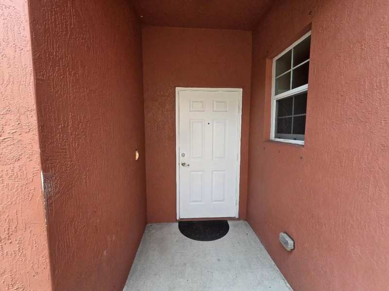 4204 Coquina Winds Way, FL 33463