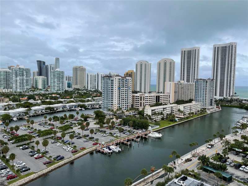 500 Bayview Dr # 1719, Sunny Isles Beach FL 33160