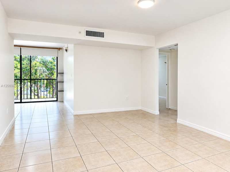 8700 SW 133rd Ave Rd # 312, Miami FL 33183