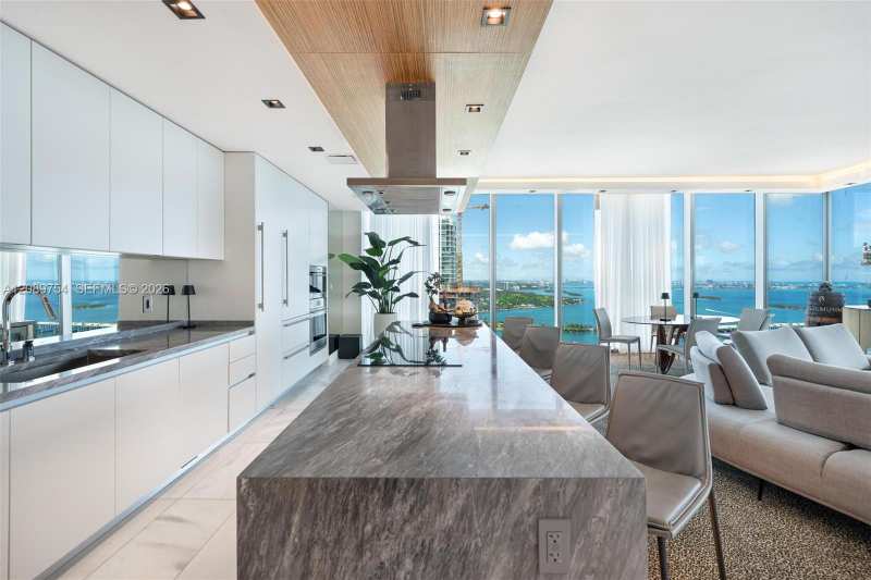 700 NE 26th Ter # 3901, Miami FL 33137