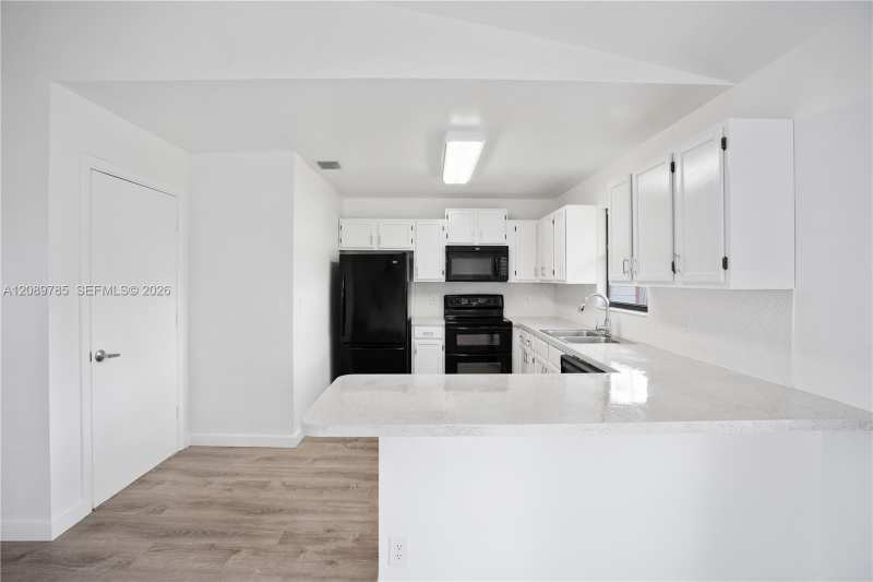 6043 Felter St, Jupiter FL 33458