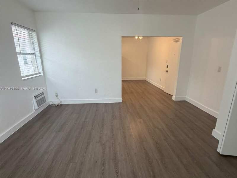 8010 Abbott Ave # 5, Miami Beach FL 33141