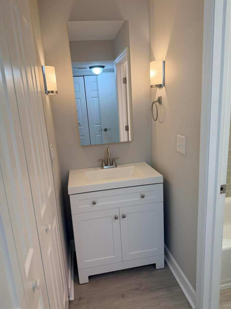3740 INVERRARY Drive # 2Y, Lauderhill FL 33319