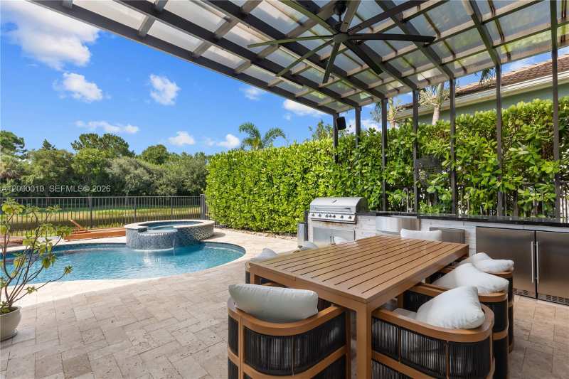 9529 Eden Roc Ct, Delray Beach FL 33446
