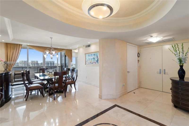 18911 Collins Ave # 1906, Sunny Isles Beach FL 33160