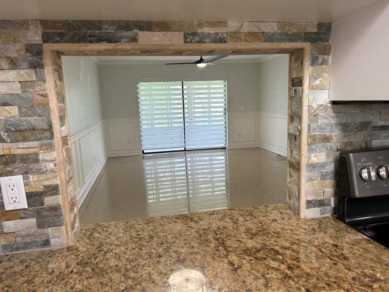 140 LAKE NANCY Lane # 115, West Palm Beach FL 33411