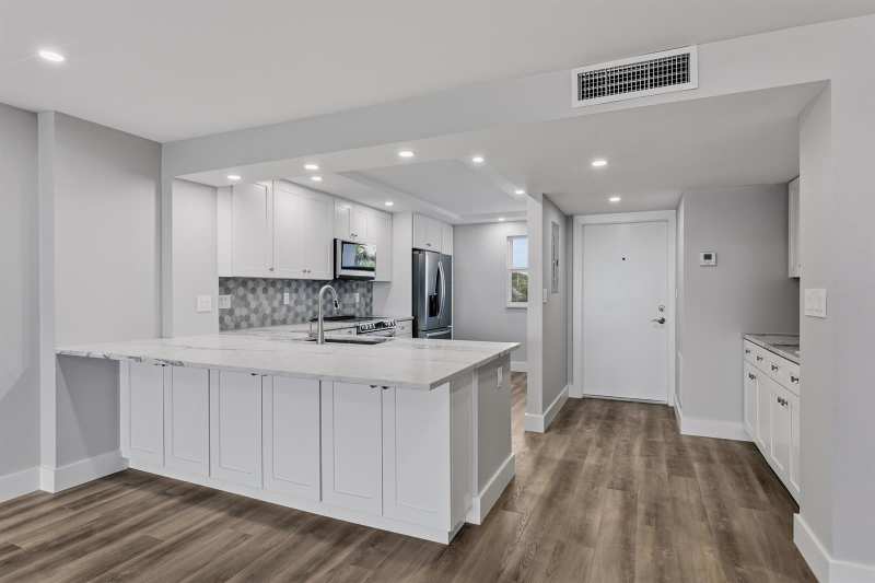1012 N OCEAN Boulevard # 202, Pompano Beach FL 33062