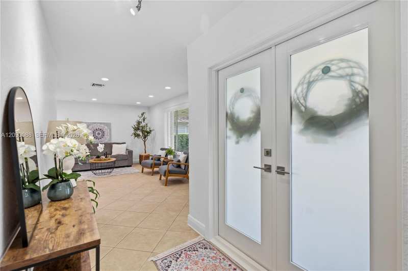 7311 Sabal Dr, Miami Lakes FL 33014