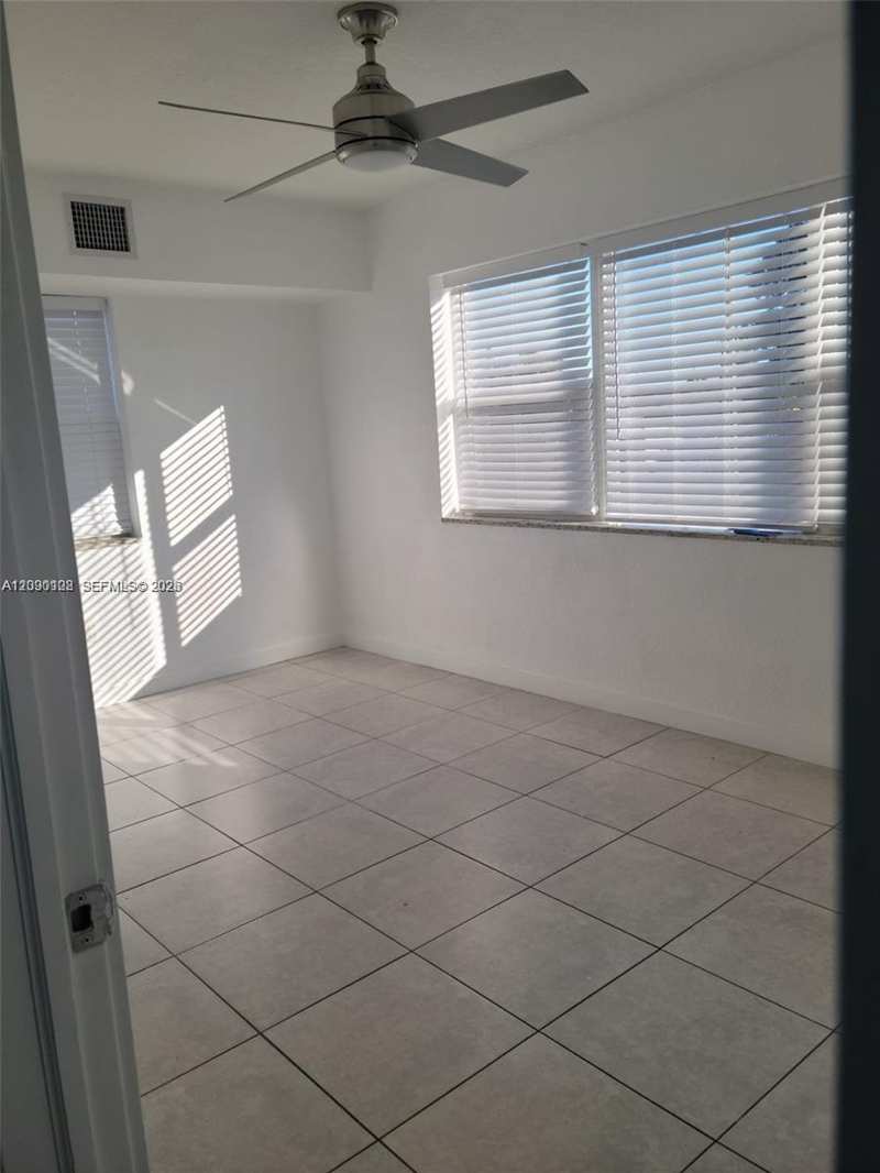 5655 Johnson St # 2, Hollywood FL 33021