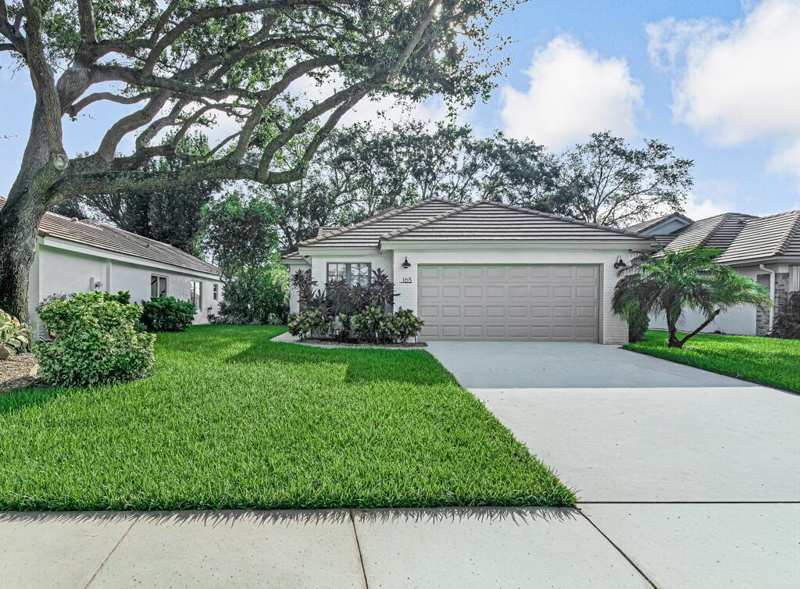 165 SHERWOOD FOREST Drive, Delray Beach FL 33445