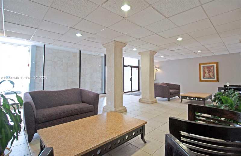 2016 Bay Dr # 201, Miami Beach FL 33141