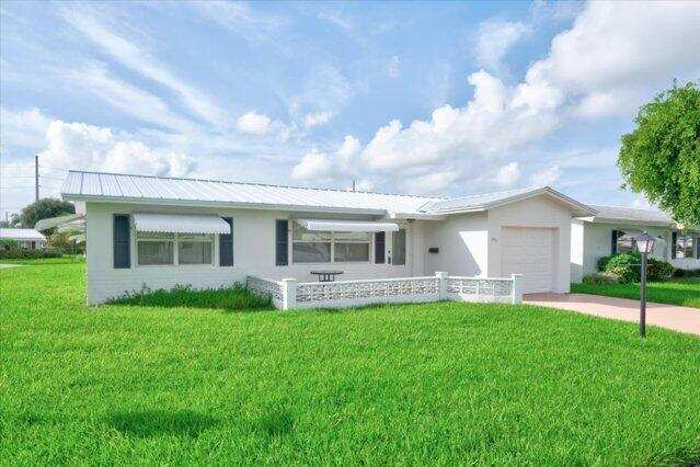 1590 SW 13TH Terrace, Boynton Beach FL 33426