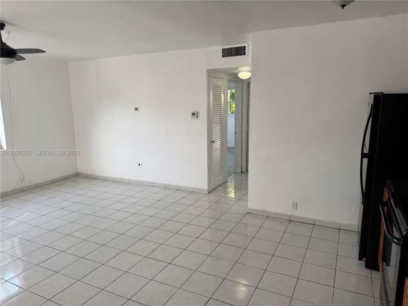 1765 Venice Ln # 4E, North Miami FL 33181