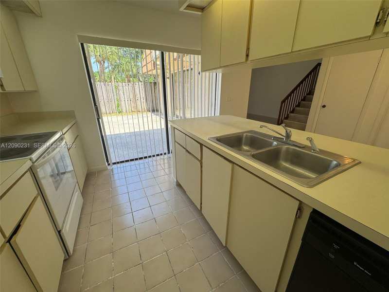 719 Mill Valley Pl # 719, West Palm Beach FL 33409