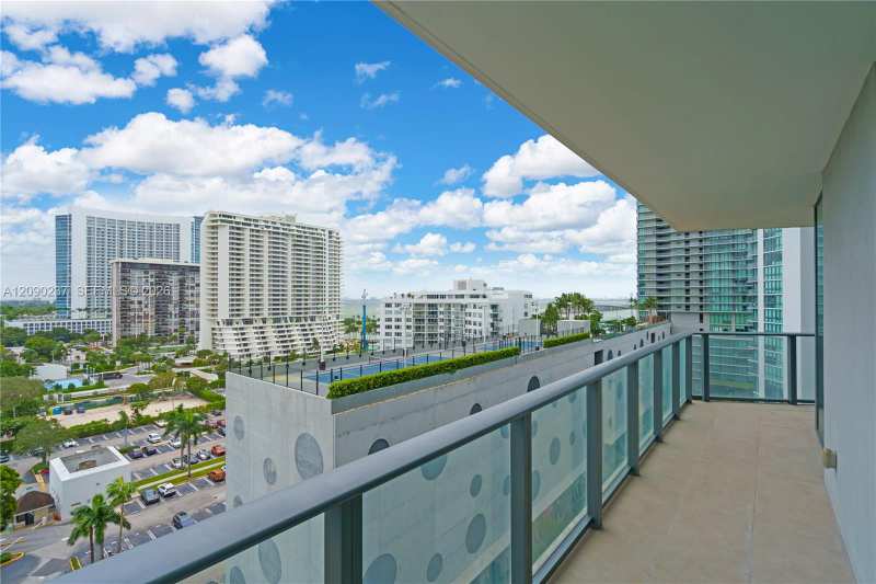 501 NE 31st St # 901, Miami FL 33137