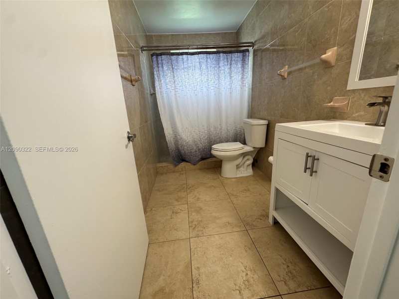 2628 SW 31st Pl # 2628, Miami FL 33133
