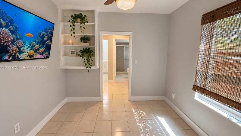 903 SE 14th St, Fort Lauderdale FL 33316