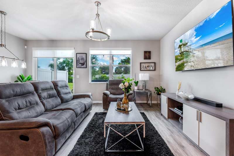 1645 Lindley Street, Mangonia Park FL 33407
