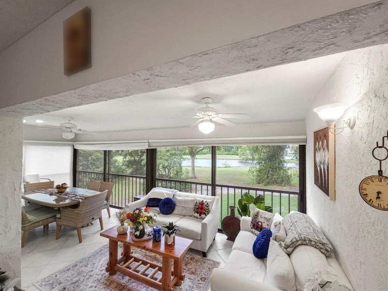 9286 Vista Del Lago # B, Boca Raton FL 33428