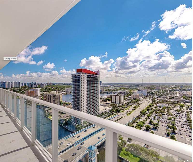 4010 S Ocean Drive # R2404, Hollywood FL 33019