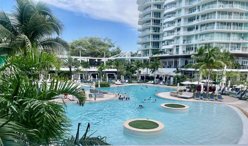 2321 SE 17th St # 201, Fort Lauderdale FL 33316