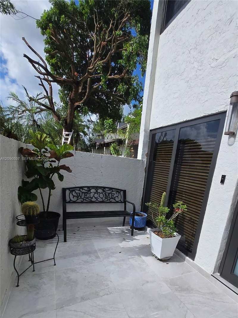 6702 SW 113 CT, Miami FL 33173