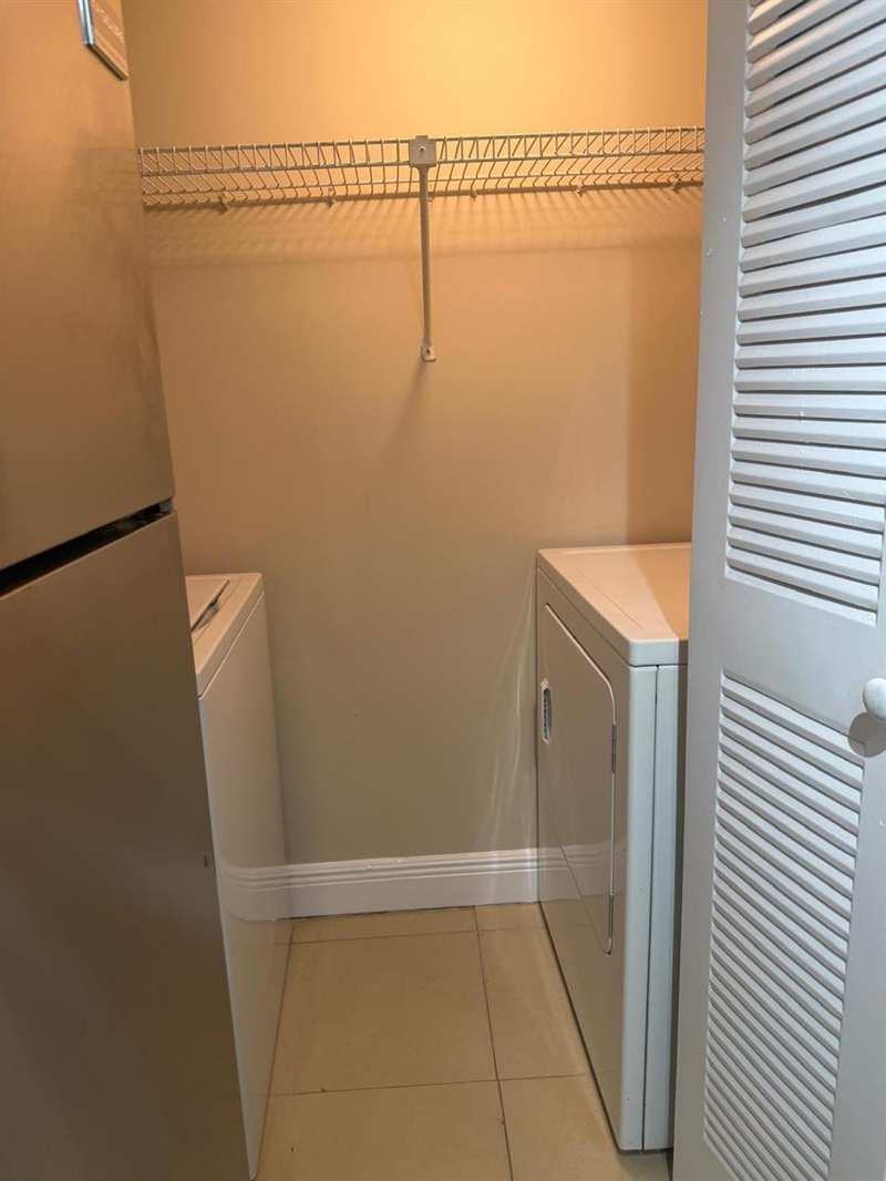 9901 WESTVIEW Drive # 324, Coral Springs FL 33076