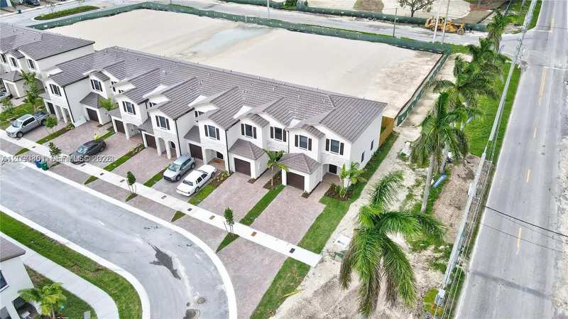 23250 SW 131st Ct, Homestead FL 33170