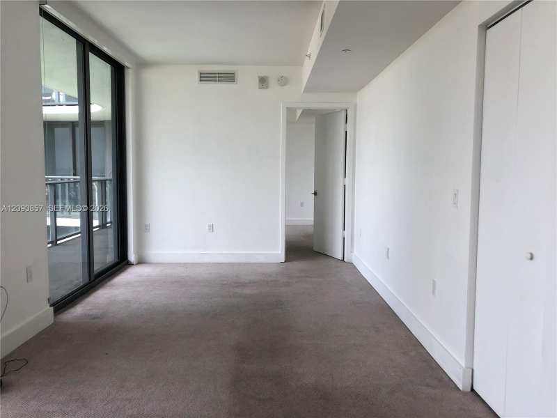 121 NE 34 ST # 1515, Miami FL 33137