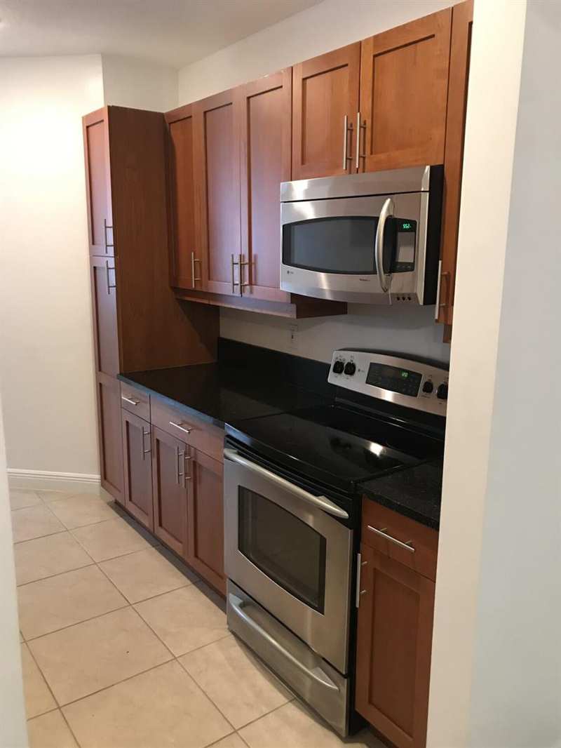252 SW 14TH Avenue # 252, Fort Lauderdale FL 33312