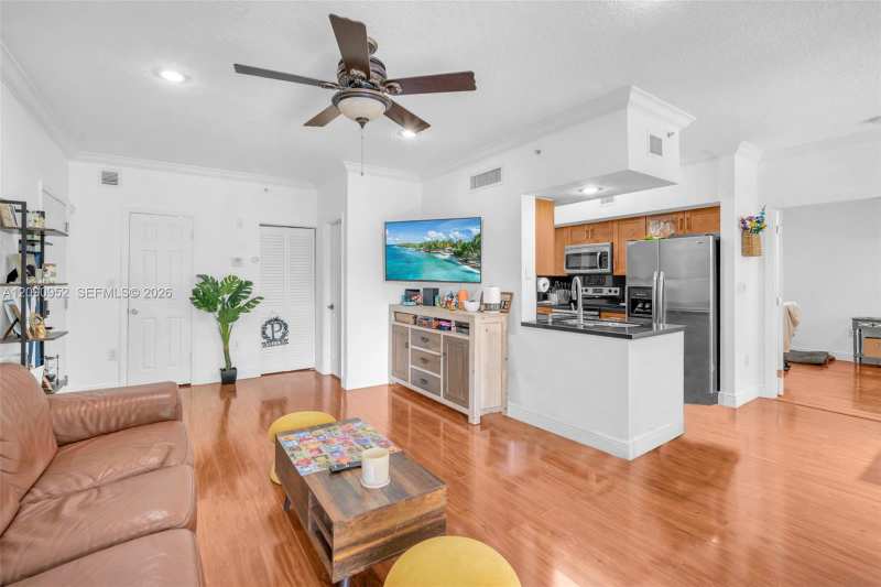 11650 SW 2nd St # 16303, Pembroke Pines FL 33025