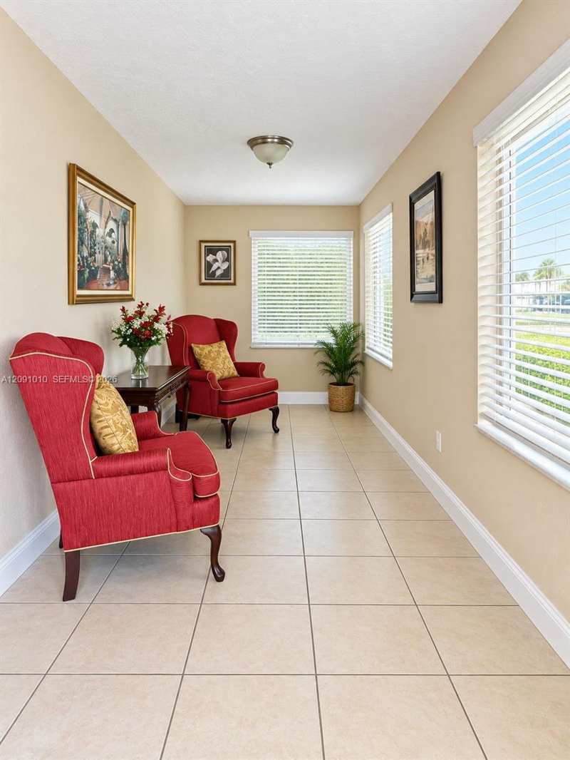 5551 E 4th Ave, Hialeah FL 33013