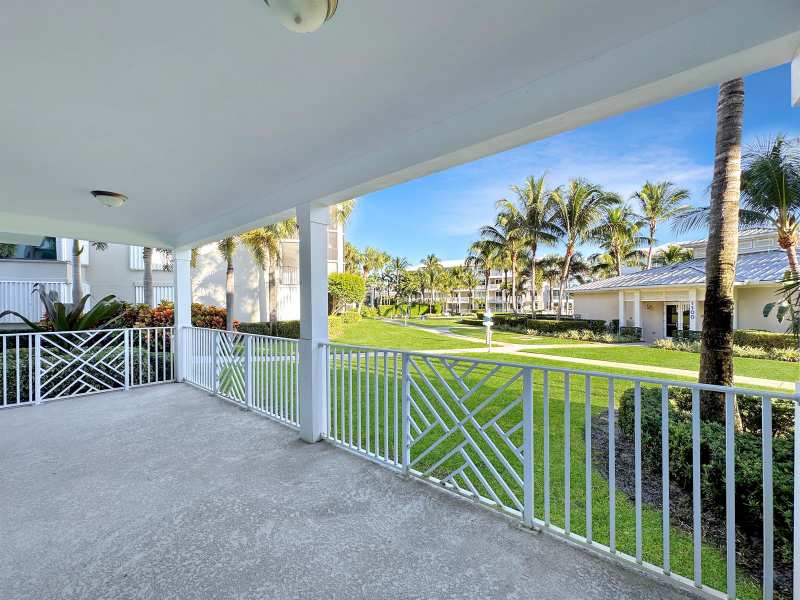 312 Bay Colony Drive N # 312, Juno Beach FL 33408