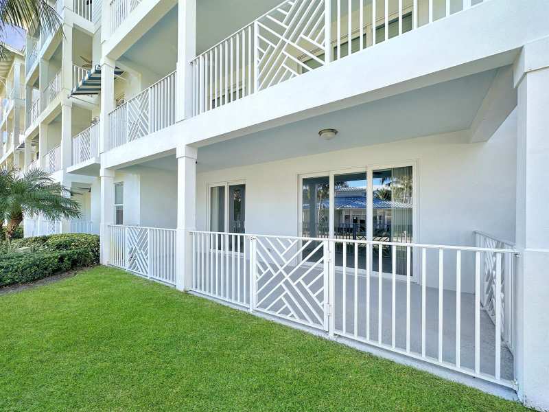 312 Bay Colony Drive N # 312, Juno Beach FL 33408