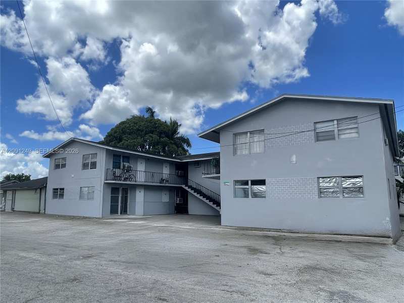 332 SW 3rd St # 15, Belle Glade FL 33430