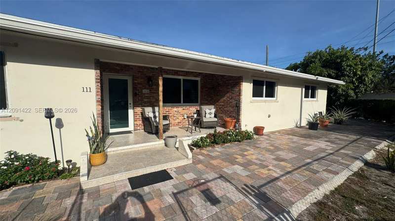 111 SW 24th Ave, Miami FL 33135