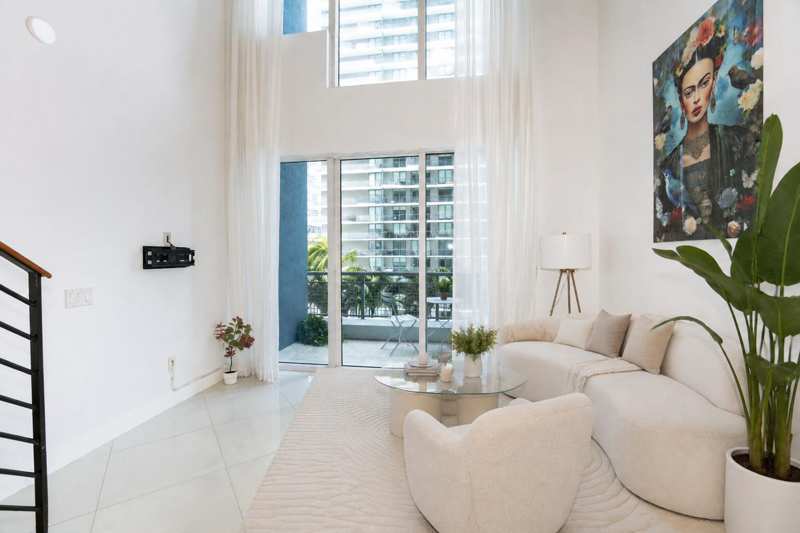 60 SW 13TH Street # 1418, Miami FL 33130