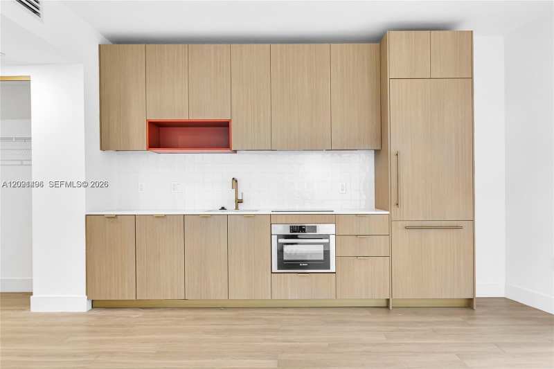 90 NE 32 # 714, Miami FL 33127