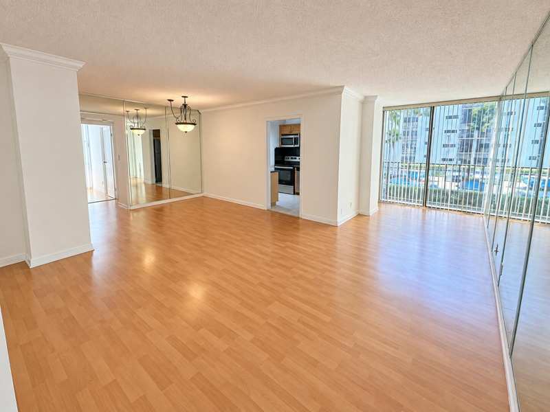 17021 N Bay Road Unit 229, Sunny Isles Beach FL 33160