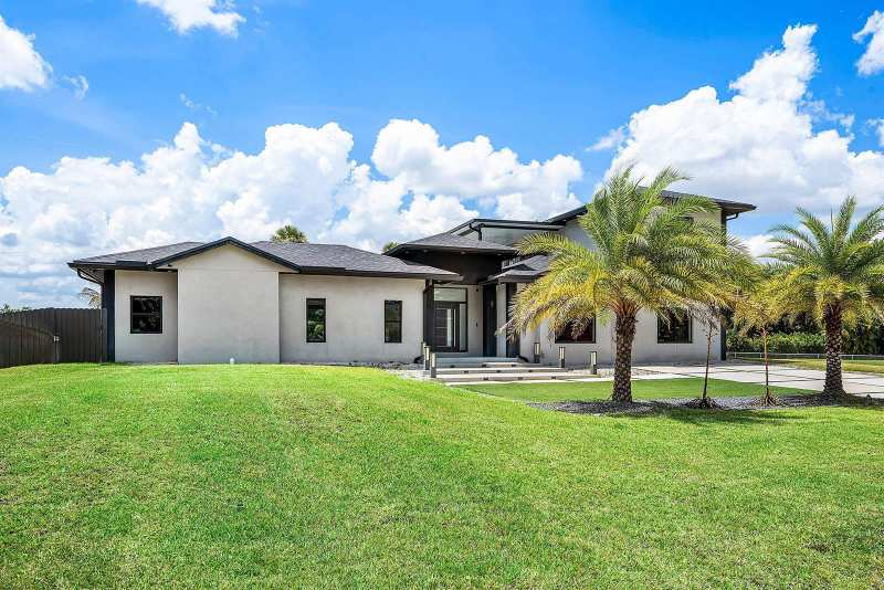 641 Marshall Road, West Palm Beach FL 33413