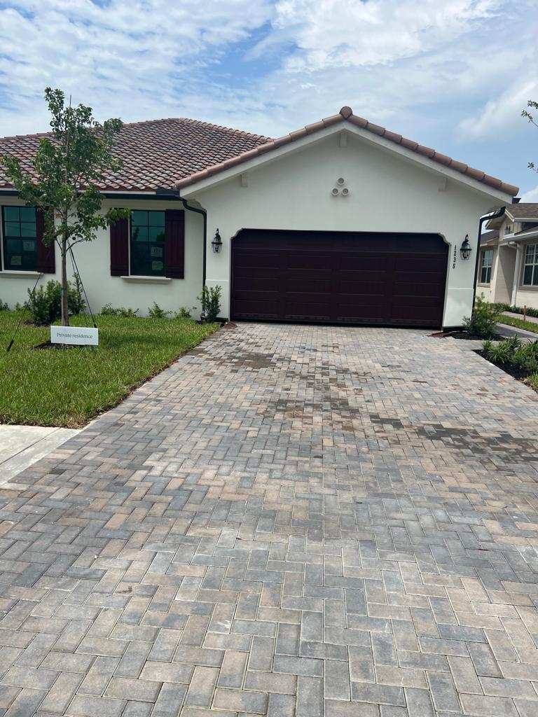 1235 Tangled Orchard Trace, Loxahatchee FL 33470