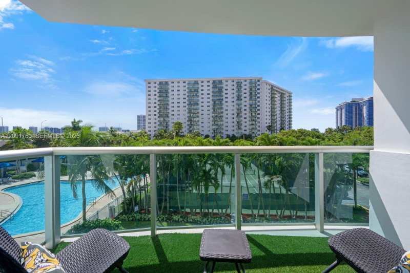 19370 Collins Ave # 310, Sunny Isles Beach FL 33160