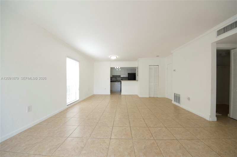 6900 N Kendall Dr # A209, Pinecrest FL 33156