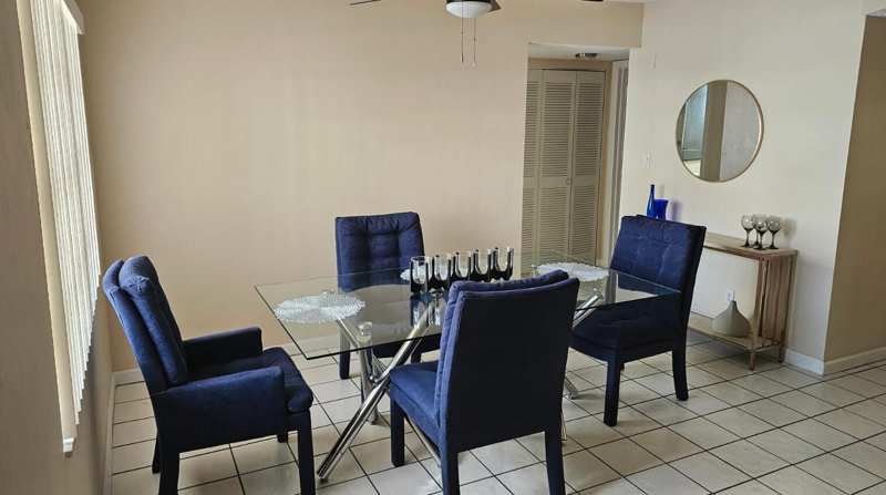 4270 NW 40TH Street # 104, Lauderdale Lakes FL 33319