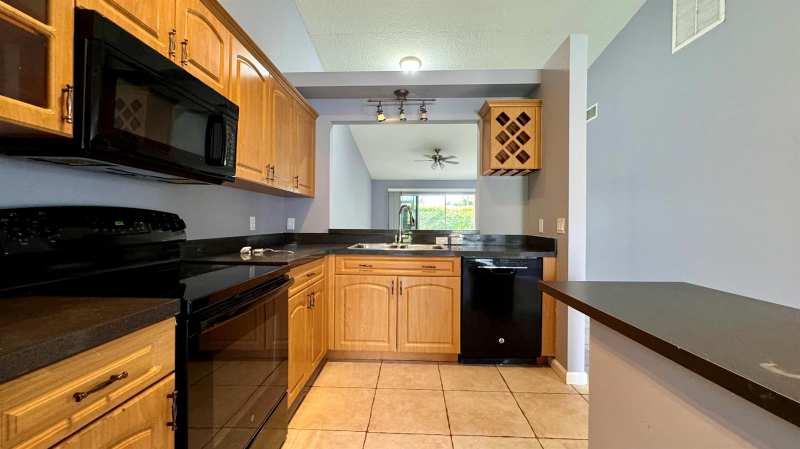 1290 Riverside Circle, Wellington FL 33414