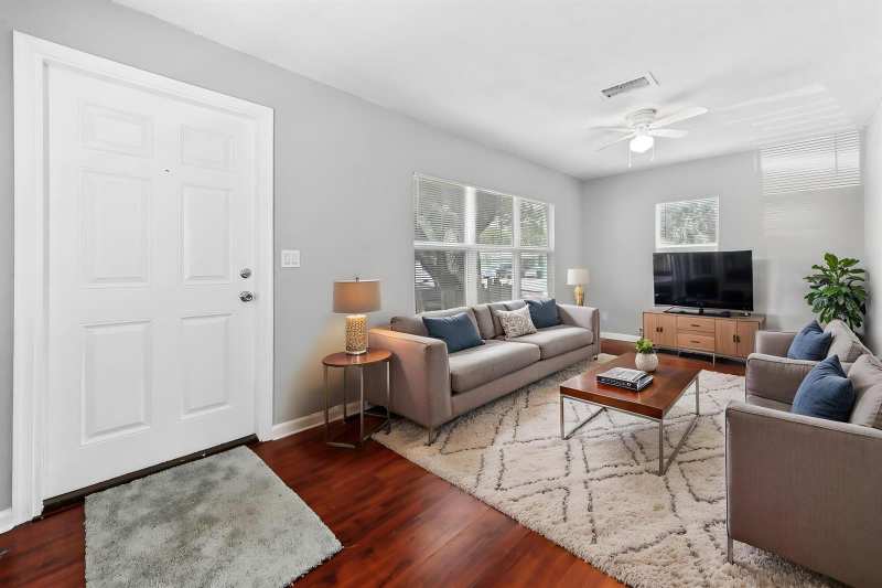 218 N H Street, FL 33460